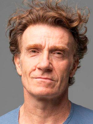 Тьерри Фремонт в роли Гюстава Бенуа